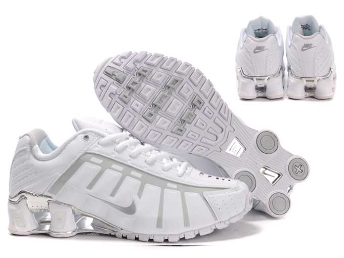 chaussure nike shox de la Chine moins cher